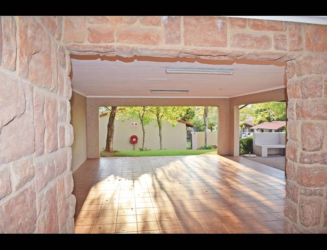 2 BEDROOM TOWNHOUSE FOR SALE IN ORIEL